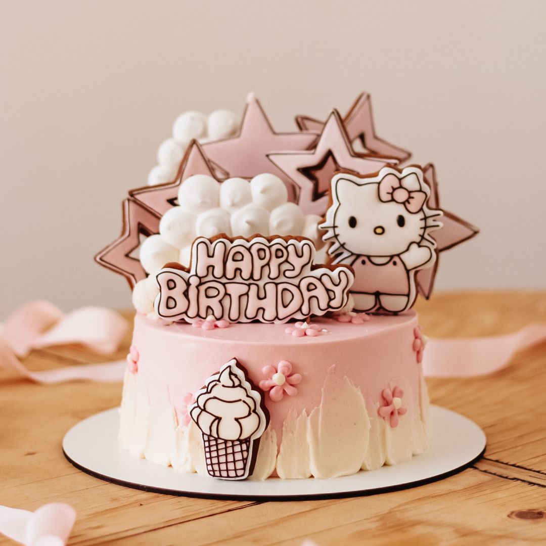 Декор торта «Hello Kitty»